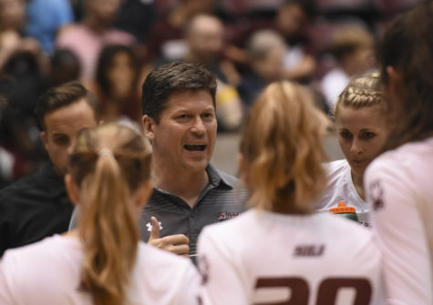 Assistant coach Todd Nelson consults his team Saturday, Sept. 3, 2016, during SIU’s 3-1 loss to Northern Arizona at SIU Arena. (Sean Carley | @SCarleyDE)
