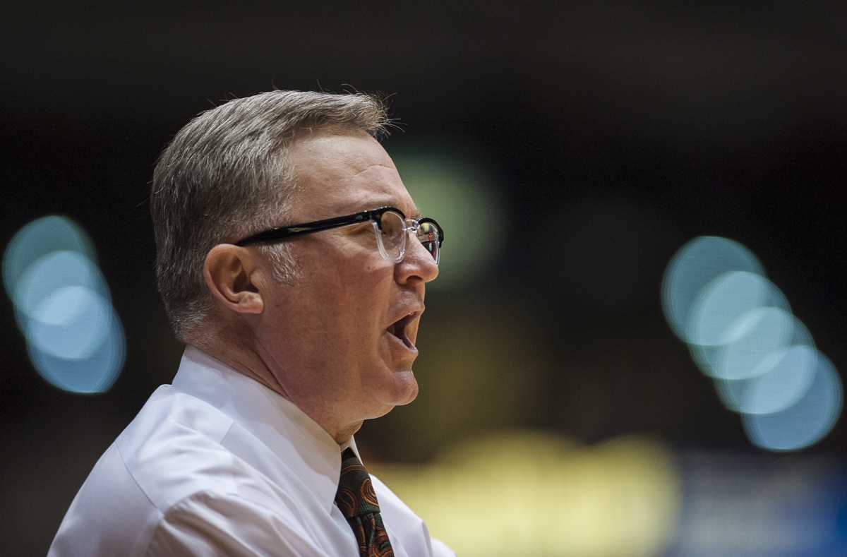 Saluki coach Barry Hinson calls a play Wednesday, Nov. 16, 2016, during SIU's 85-64 win over the Missouri Southern Lions at the SIU Arena. (Ryan Michalesko | @photosbylesko)