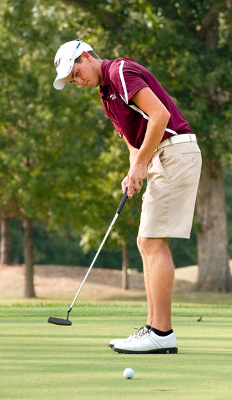 Salukis hit the links for first time this season