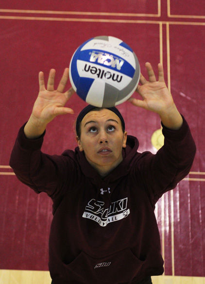 Freshman volleyball player earns MVC honor