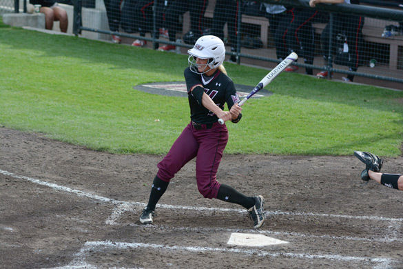 Saluki+Softball+triumphs+over+Edwardsville+in+5-1+victory+on+Wednesday+at+Charlotte+West