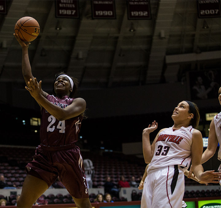 Salukis hold on to win first exhibition game