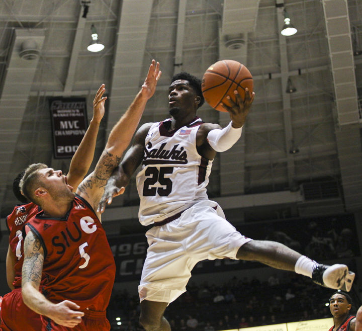 SIU falls to the Cougars