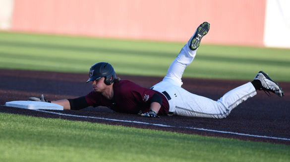 Salukis take sloppy contest from Memphis