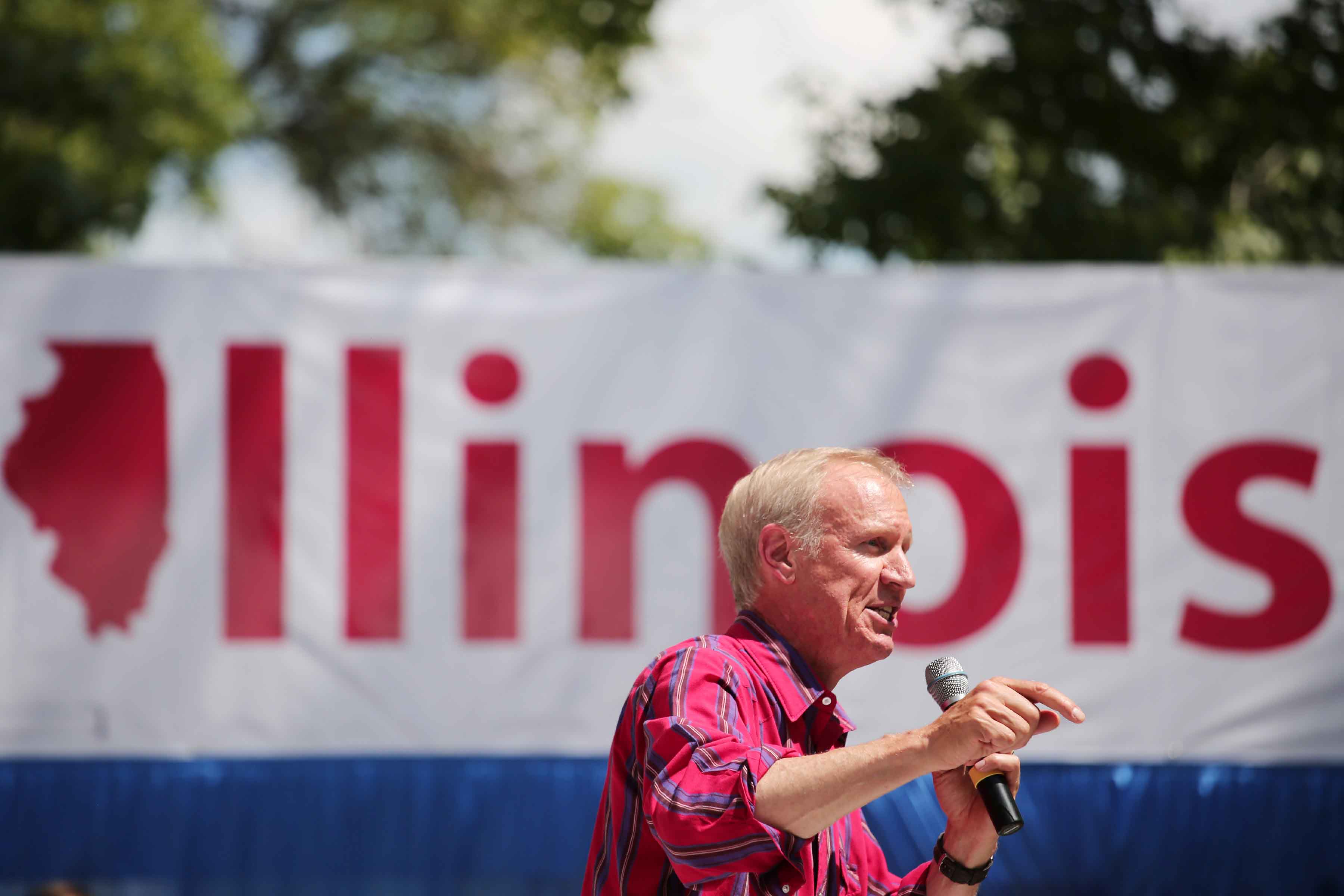 Illinois Gov. Bruce Rauner speaks at the Illinois State Fair on Aug. 17, 2016, in Springfield. (Anthony Souffle/Chicago Tribune/TNS)