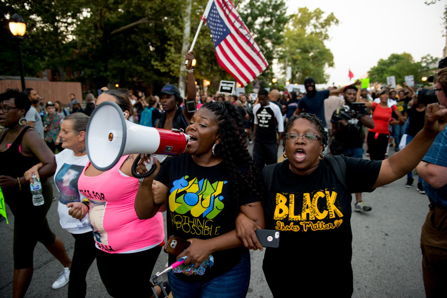 Candidate for Missouris St. Louis-based 1st Congressional District, Cori Bush, protests alongside hundreds Saturday, Sept. 16, 2017, in St. Louis, Missouri. The protests come a day after former St. Louis police officer Jason Stockley was found not guilty in the fatal shooting of Anthony Lamar Smith. (Brian Muñoz | @BrianMMunoz)