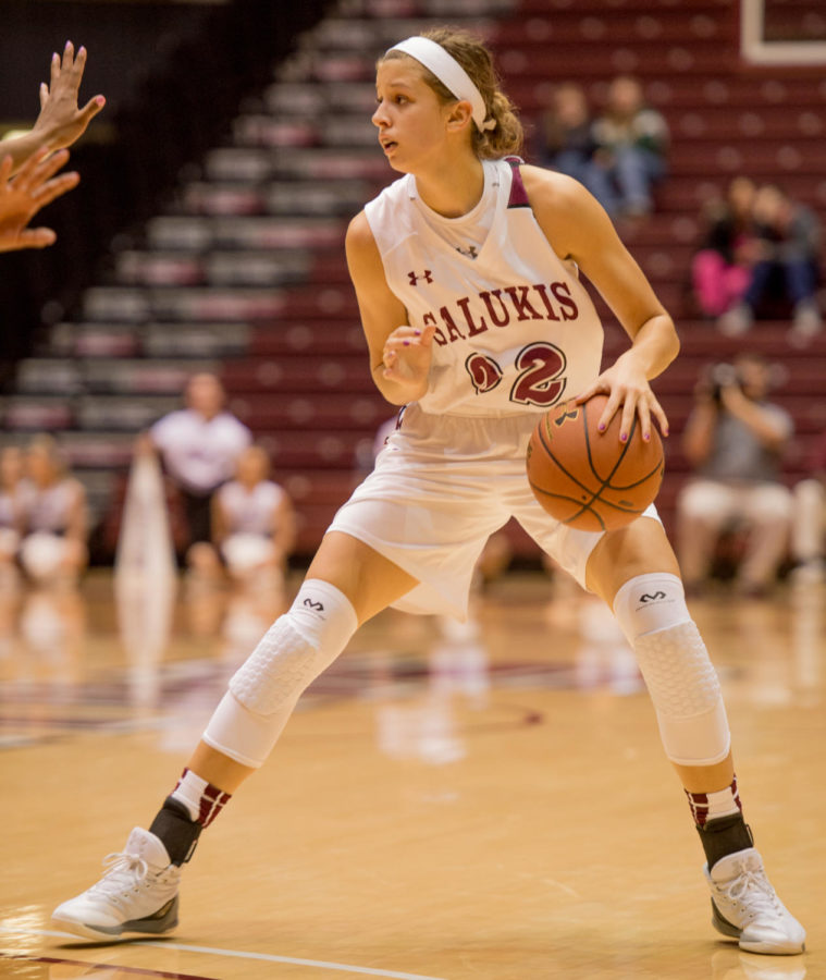 Kylie Giebelhausen defends the ball Monday, Nov. 27, 2017, during the Salukis loss to the SIU Edwardville Cougars at SIU Arena. (Brian Muñoz | @BrianMMunoz)