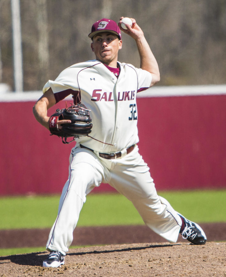 Southern Illinois senior Jamison Steege pitches the ball, Saturday, April 7, 2018, during the Valparaiso University Crusaders 6-2 victory against the Southern Illinois Salukis at Itchy Jones Stadium. (Corrin Hunt | @CorrinIHunt)
