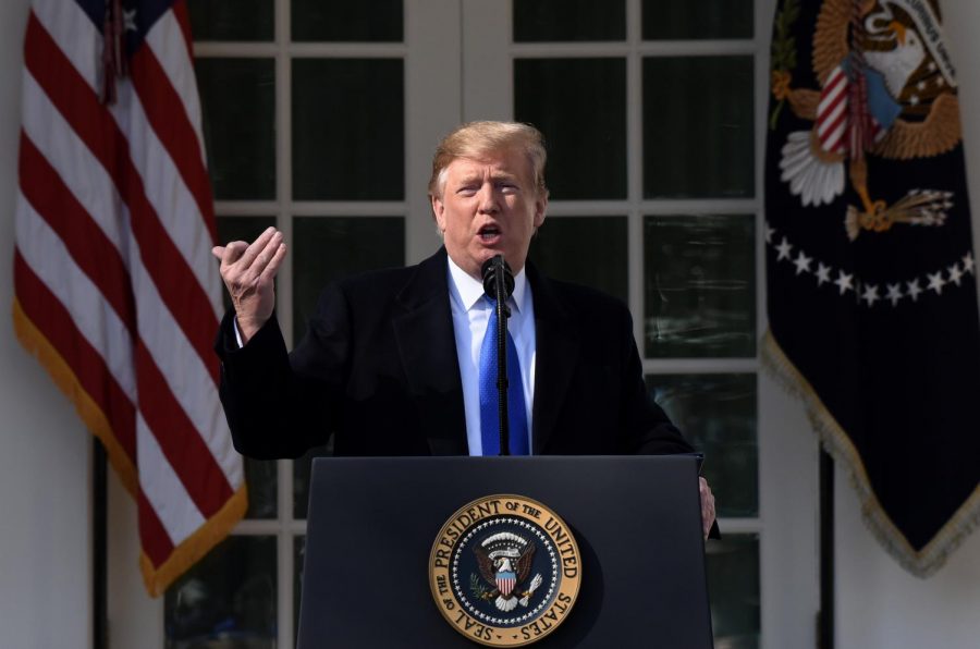 U.S.+President+Donald+Trump+declares+a+national+emergency+to+build+his+promised+border+wall+during+a+press+conference+in+the+Rose+Garden+of+the+White+House+on+Feb.+15%2C+2019+in+Washington%2C+D.C.+