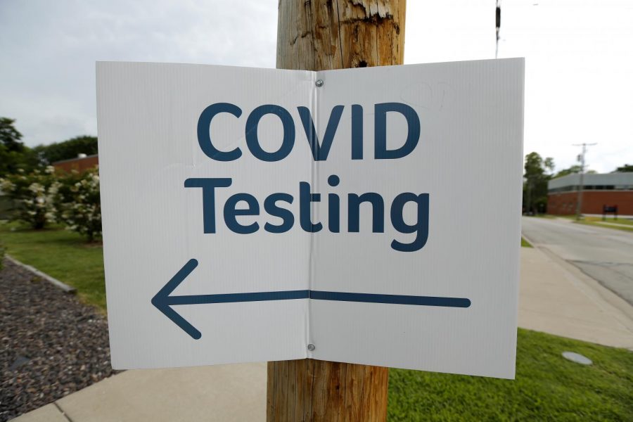 Covid Testing signage at a Covid-19 drive-thru test site run by the SIH Memorial Hospital of Carbondale, located at the former Regions Bank building, Rt 13 and Poplar Street (500 W. Main Street), Carbondale, IL, Wednesday, July 29 ,2020.

Angel Chevrestt // @sobrofotos