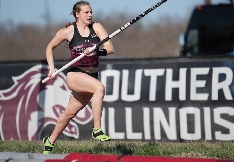 Erin+Diemer+focuses+for+her+last+jump+during+pole+vault+on+Saturday%2C+March+20%2C+2021%2C+at+the+SIU+Lew+Hartzog+Track+and+Field+Complex+in+Carbondale%2C+Ill.