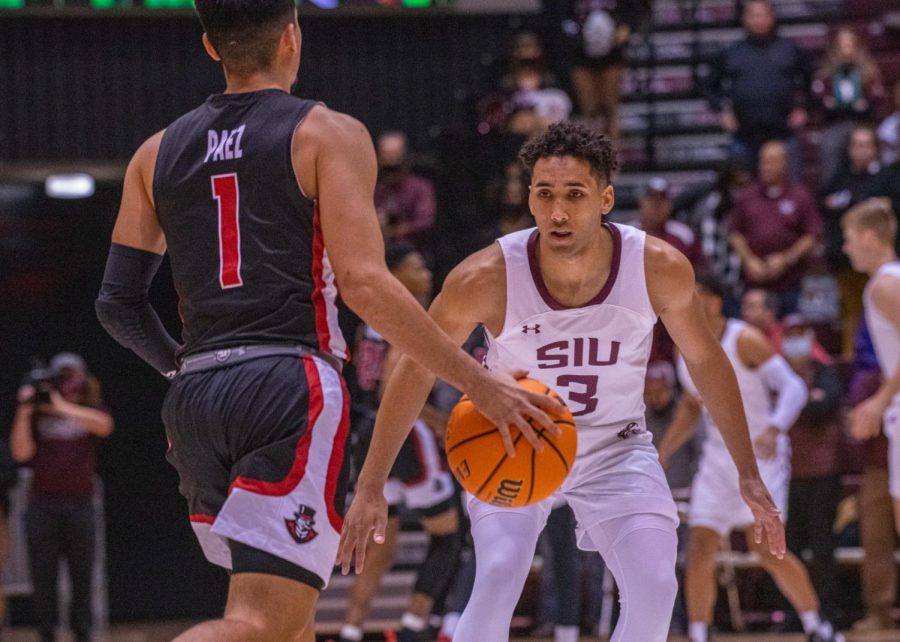 SIU guard, Dalton Banks, sets up to guard Austin Peays Carlos Paez during SIUs 73-55 win over Austin Peay during the Charles Helleny Tip-Off Classic on Friday, Nov. 12, 2021 at the Banterra Center at SIU. 