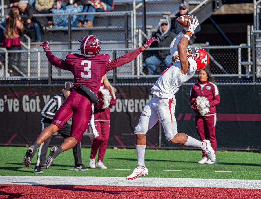 Youngstown State wide receiver, Bryce Oliver, goes up for the catch for the touchdown, as the penguins get the 18-35 win over the Salukis during Senior Day Saturday, Nov. 20, 2021 at Saluki Stadium at SIU.  