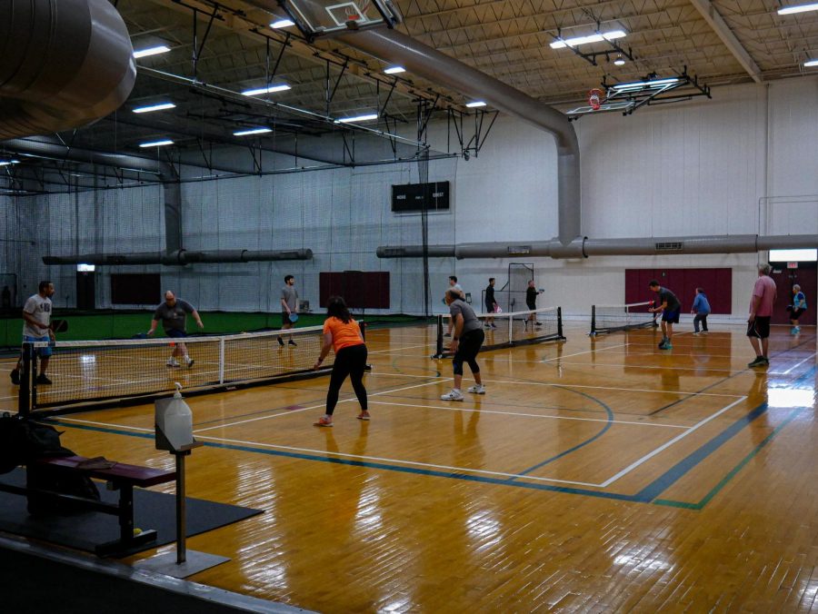 Community members play a game at the SIU Student Recreation Center March 28, 2022 in Carbondale, Ill. 