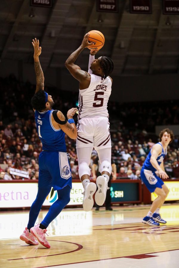 Salukis surge in second half for wild upset at Indiana State