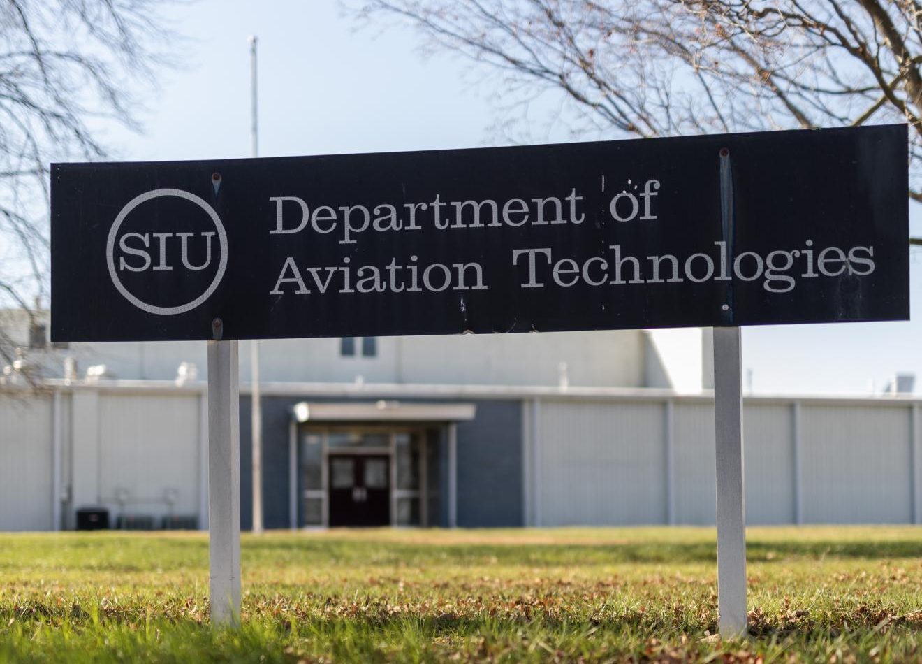 Set up “to fail:” Air Traffic Control shortage casts clouds over SIU aviation program