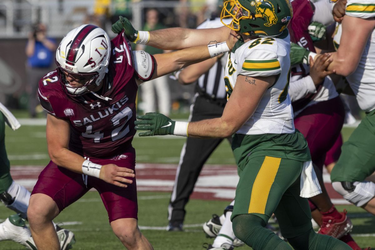 Salukis drop fourth in a row on Homecoming Weekend