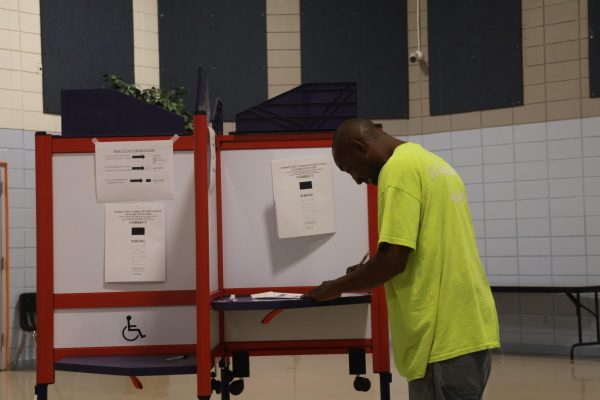 John Shannon votes on his ballot Nov. 5, 2024 at Eurma C. Haynes Center in Carbondale, Illinois.